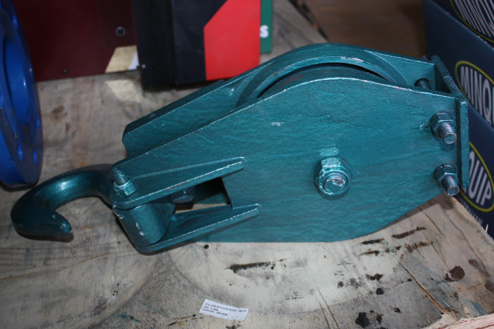 Minquip S.W.L. 2000 KG Mining Scraper type snatch block pulley 150mm NEW