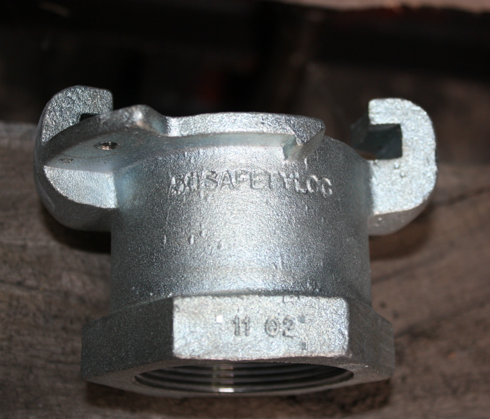 Minquip Pair of 2″ Inch 50mm Female NPT SL Safety Lock air Coupling Med