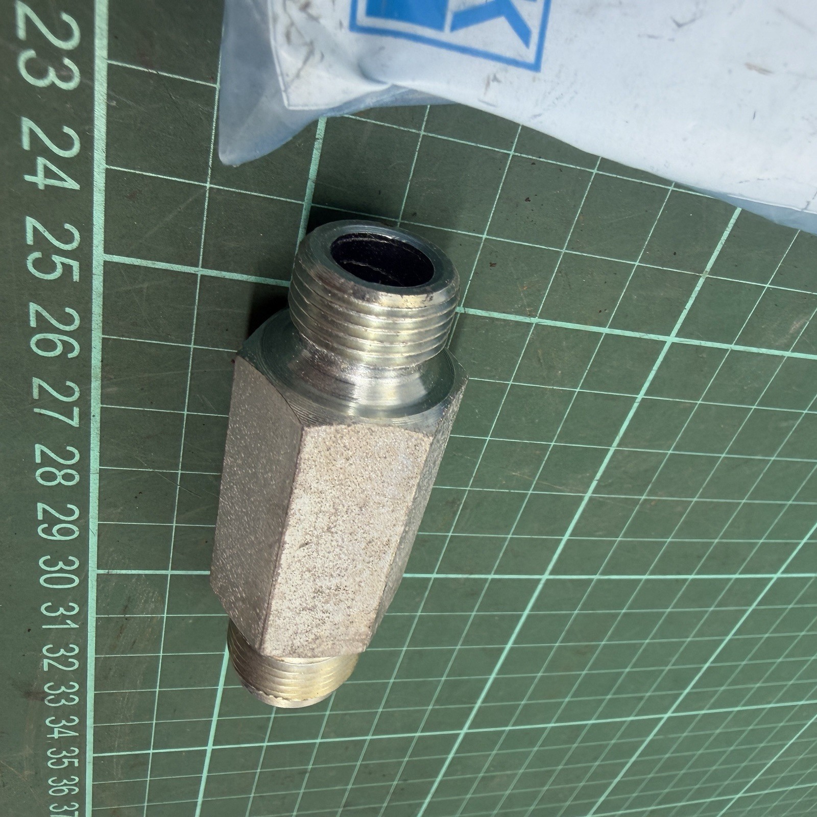 20714468 Sandvik Hydraulic Adapter 3/8 BSPP to 3/4 JIC Straight Drill Rig NOS