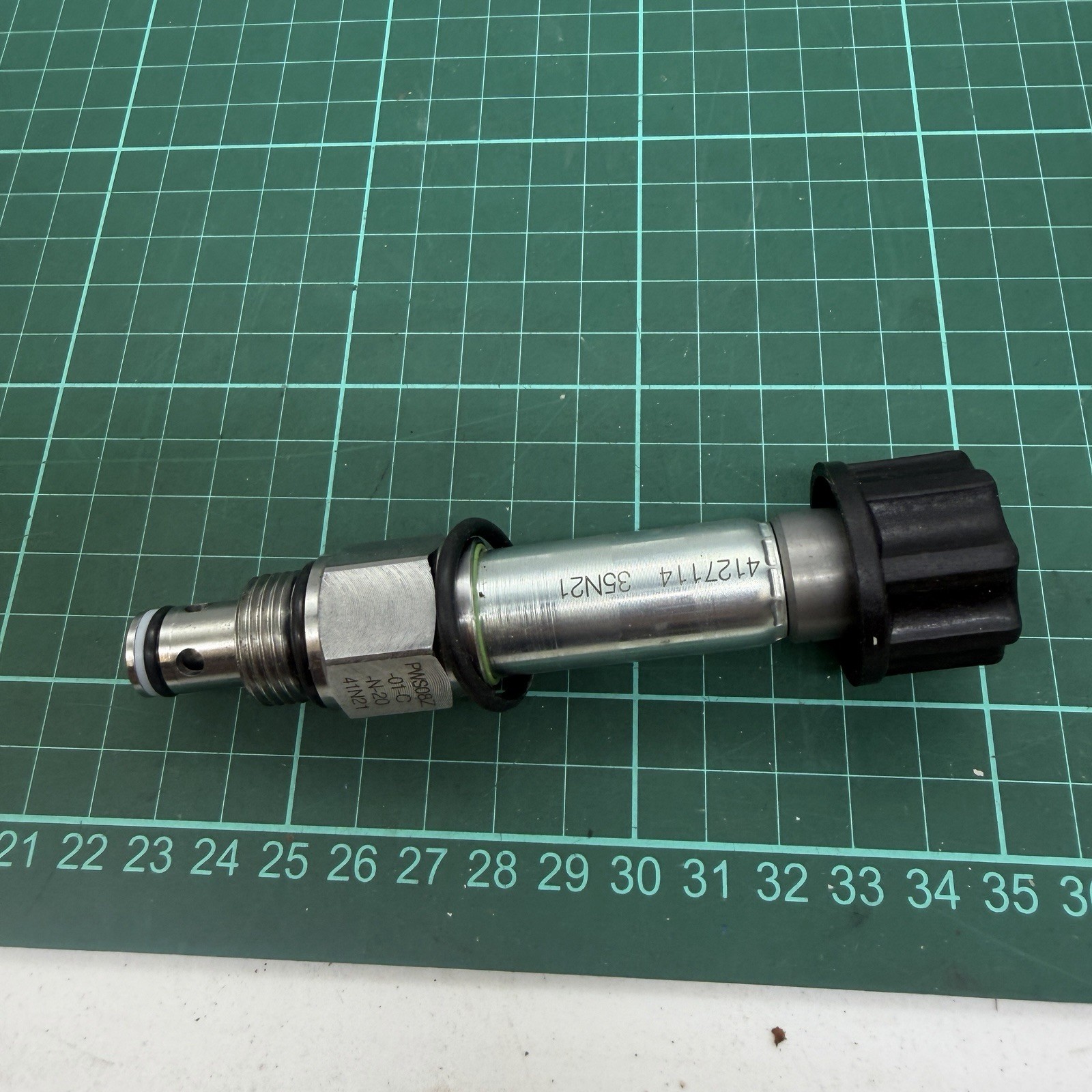 PWS08Z-01-C-N-20 41N21 Normet 4127114 35N21 Valve Hydraulic Control Mining NOS