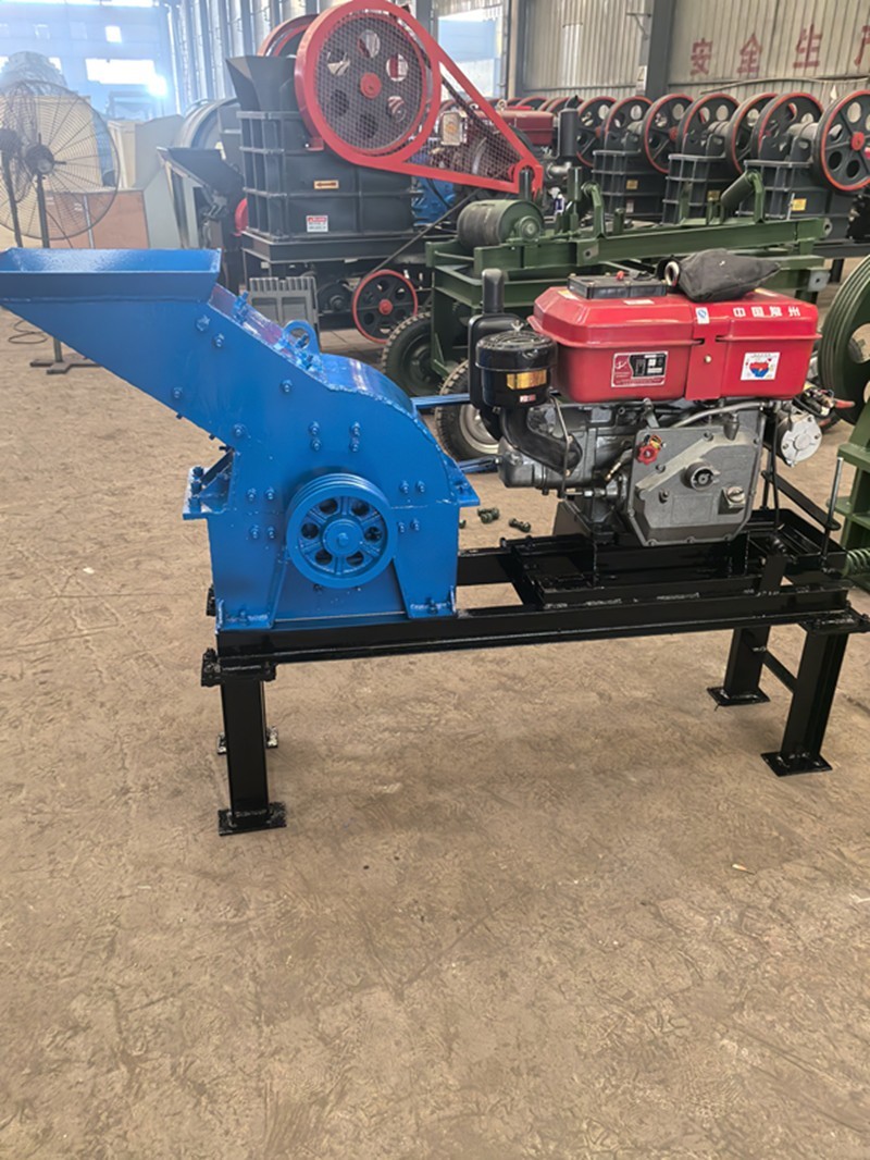 400*600 hammer mill small gold ore breaker sand maker hammer Crusher mill at CA